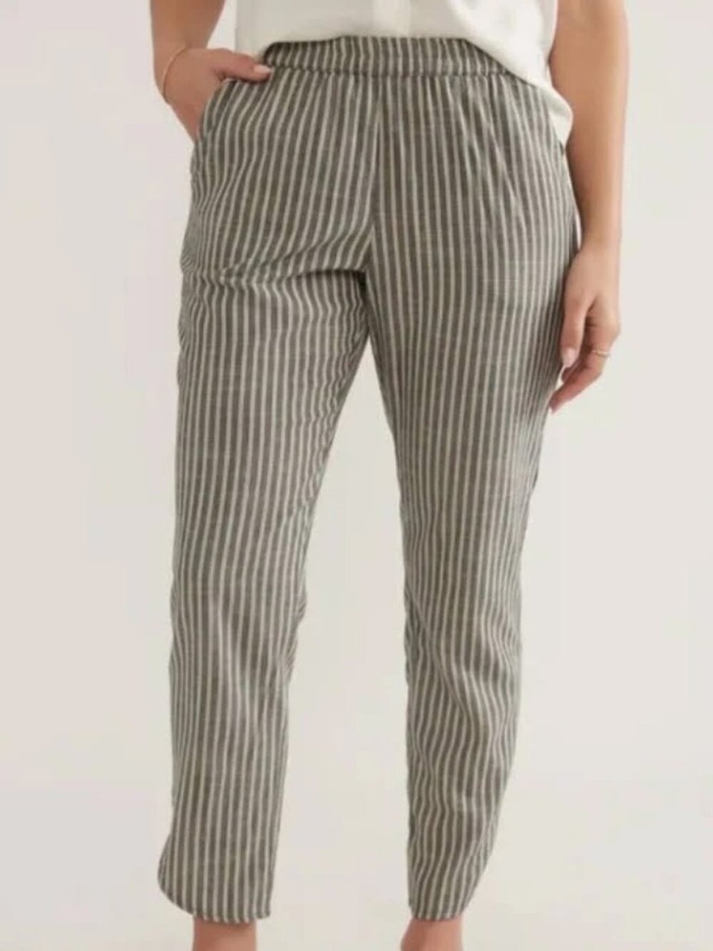 Marine Layer Allison Gray and White Striped pants medium